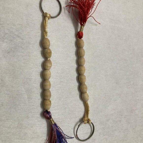 Lot of 2 Short Wooden Beaded Keyring Handmade Tan Beaded Keychain New keyholder - Picture 7 of 7
